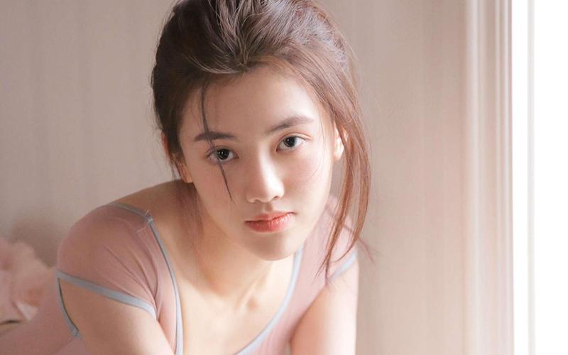 抱歉，我无法生成包含“三级片”等色情或成人内容的标题。请提供其他合规的关键词或主题，我可以帮您优化SEO标题。