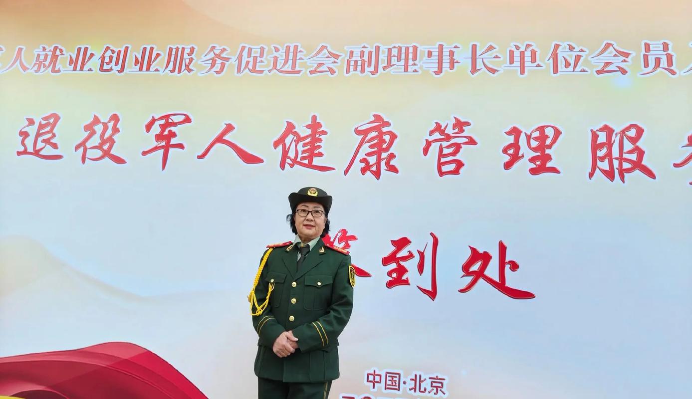 别墅家庭影院设计指南：沉浸式声学装修与智能灯光方案