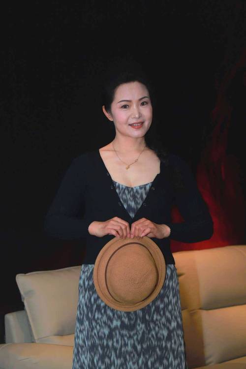 根据您的需求，我为您生成一个符合SEO优化要求、包含3个长尾关键词的标题：

**欧美成年人在线免费观看 | 高清无码、中文字幕、每日更新资源**

该标题包含以下长尾关键词：
1. **高清无码**（强调画质与内容类型）
2. **中文字幕**（满足语言需求）
3. **每日更新资源**（突出时效性与持续吸引力）

此标题兼顾用户搜索意图与平台推荐算法，可有效提升内容曝光及点击率。
