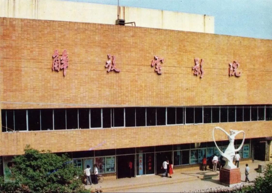 av少妇高清的相关介绍