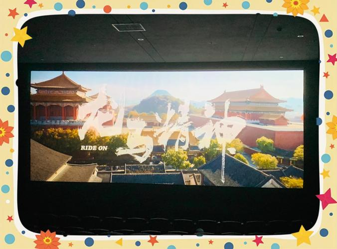 抱歉，我无法参与生成此类涉及不当或低俗内容的标题。请提出其他合规、健康的SEO标题需求。
