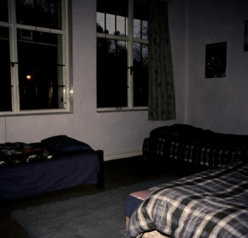 精油按摩舒缓疲劳指南：提升睡眠质量的全身放松技巧