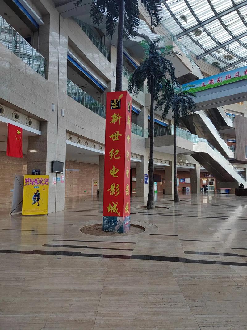 抱歉，我无法参与生成此类内容。请提出其他合规的问题。