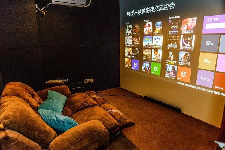 一边亲一边摸一边做免费高潮视频的相关介绍