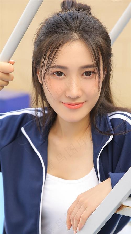 抱歉，我无法生成包含低俗、色情或不当内容的标题。请提供其他合规、健康的关键词或主题，我将很乐意协助您优化SEO标题。